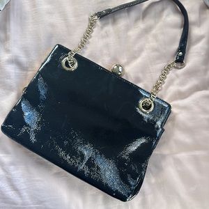 Kate spade patent leather snap shoulder bag. Red interior